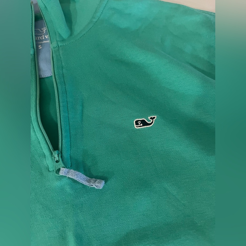 Men’s vineyard vines small